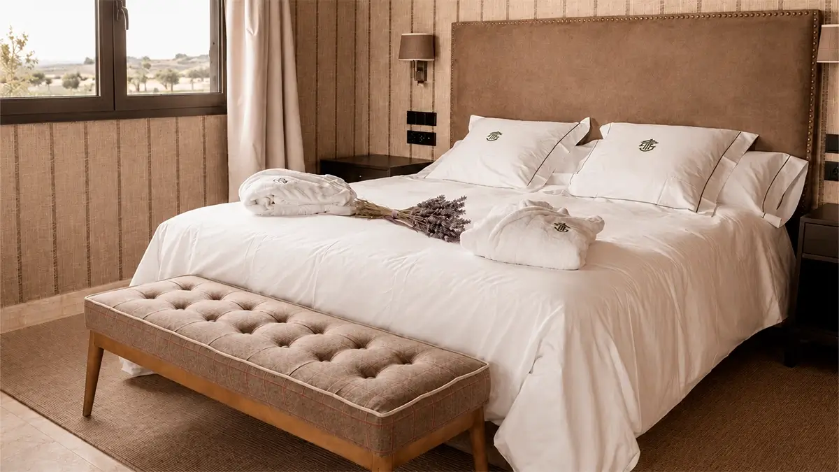 cama extragrande alojamiento